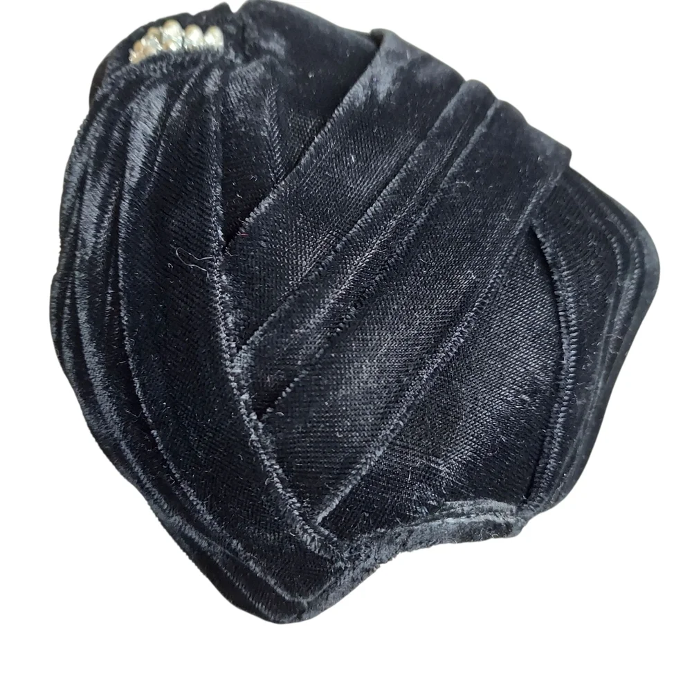 Valerie Modes Vintage Black Velvet Hat With Rhinestone Beaded Centerpiece Brooch
